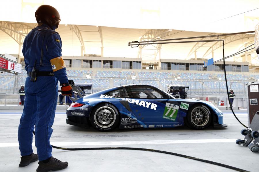  Porsche 911 GT3 RSR 2012 года  (фото 204 из 429)